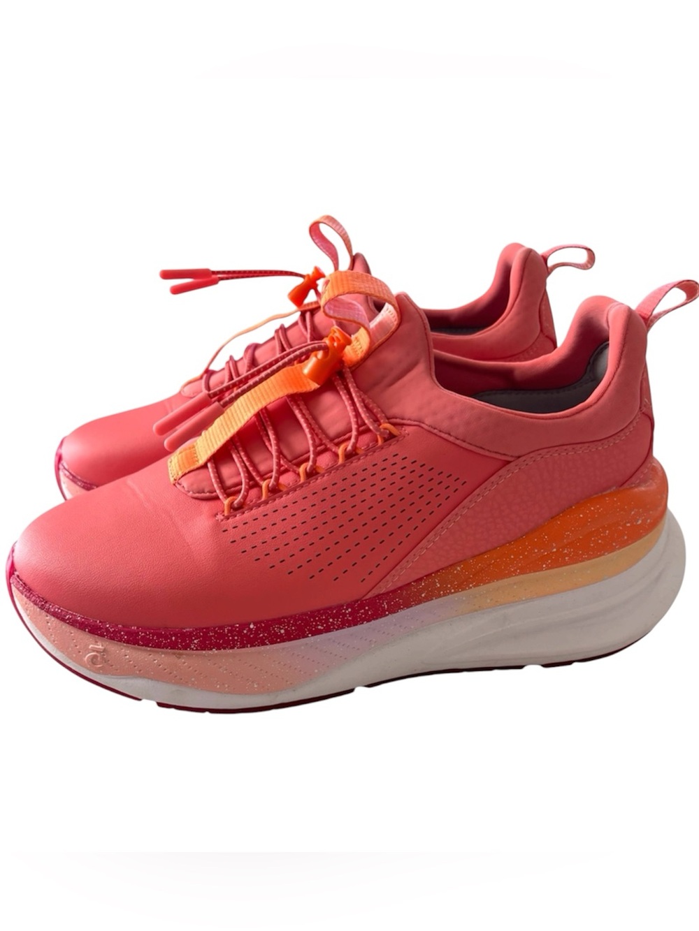 NWOT Clove Pink Coral Supercrush Forte Waterproof Walking Sneakers SZ 8